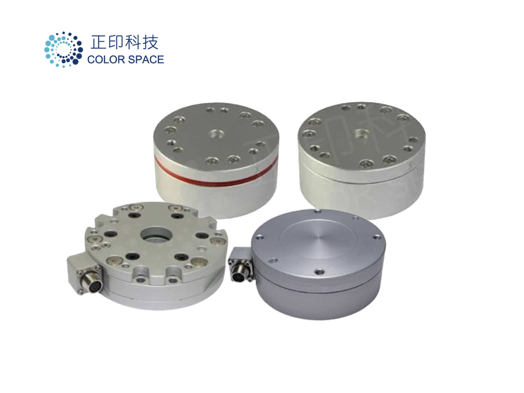 六维力/力矩传感器